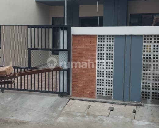 Jual Cepat Rumah di Taman Harapan Baru Bekasi (Er)