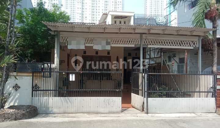 Rumah di Daerah Pluit