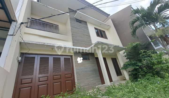 Rumah Second Kondisi Masih Bagus Uk8.5x17.6 Sunrise Garden , Jakarta Barat