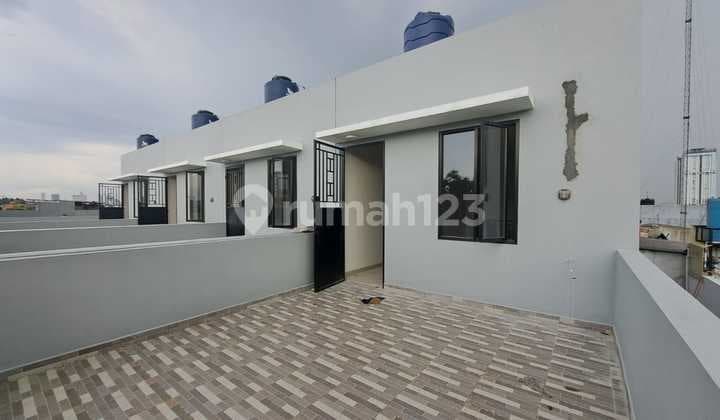 Ruko 220 m2 SHM Taman Ratu, Jakarta Barat Bagus 3 Unit