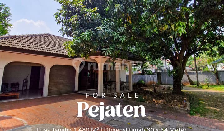 Rumah Luas Hitung Tanah Area Pejaten Barat Dekat Ais