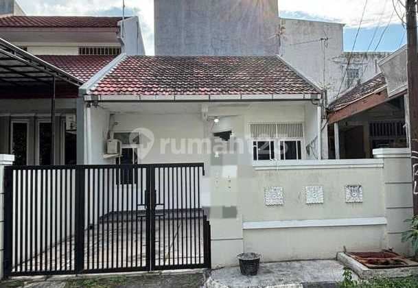 Fast Sale - Ready-to-Occupy 1-Story House in Pegangsaan, Kelapa Gading
