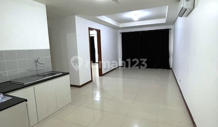 Condominium Green Bay Pluit 2BR Unfurnished View Laut & City Loh!