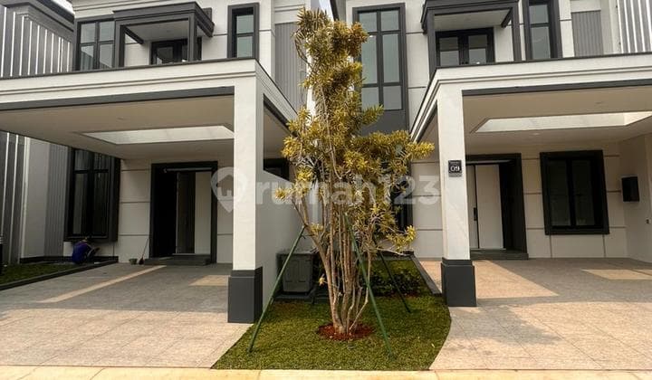 Rumah Eksclusif Super Luxury Matera Residences Gading Serpong