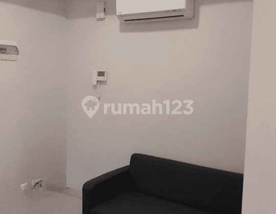 Dijual Apartemen The Mansion, Furnish, Luas 33 Meter, Kode :21511 Si