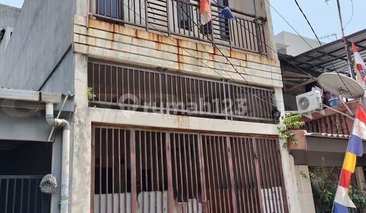 Kode 19900 Jn , Dijual Rumah Sunter, Laus 67.5 M2, Jakarta