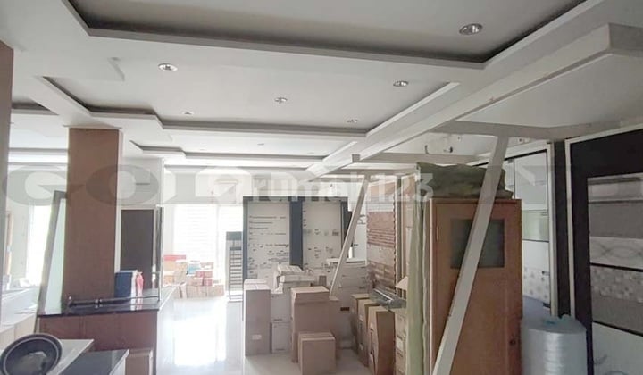 Ruko Disewa Sunter, Strategis, Luas 10x30 Meter, Kode 20321 Js