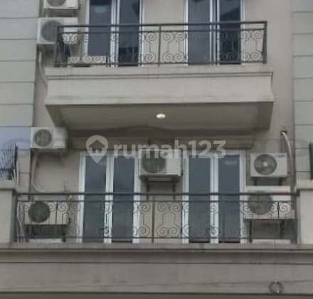 Kode 19244 Bn Fd , Dijual Sewa Ruko Green Lake Luas 75 Meter