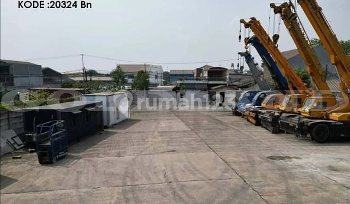 Warehouse for Sale in Semper, Area 2,200 Meters, Code 20324 Bn