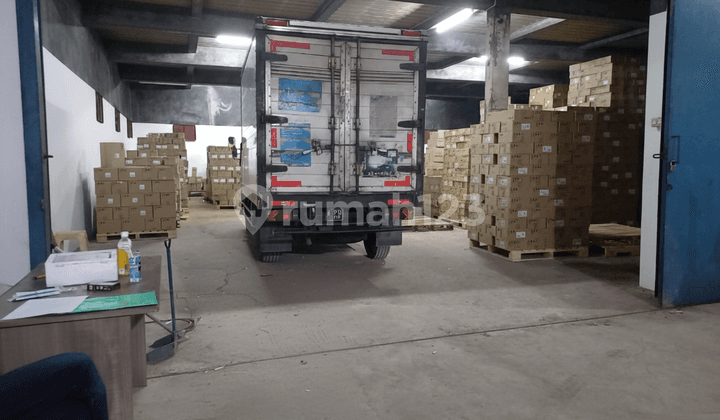 Ruko Dijual Cikampek, Strategis, Luas 610 Meter, Kode :21443 Bn