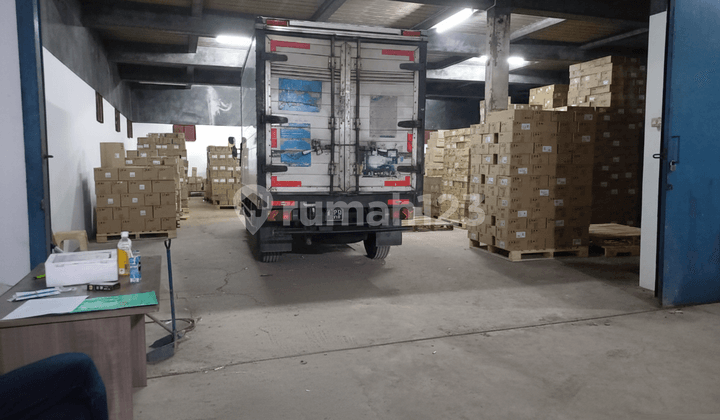 Ruko Dijual Cikampek, Strategis, Luas 610 Meter, Kode :21443 Bn