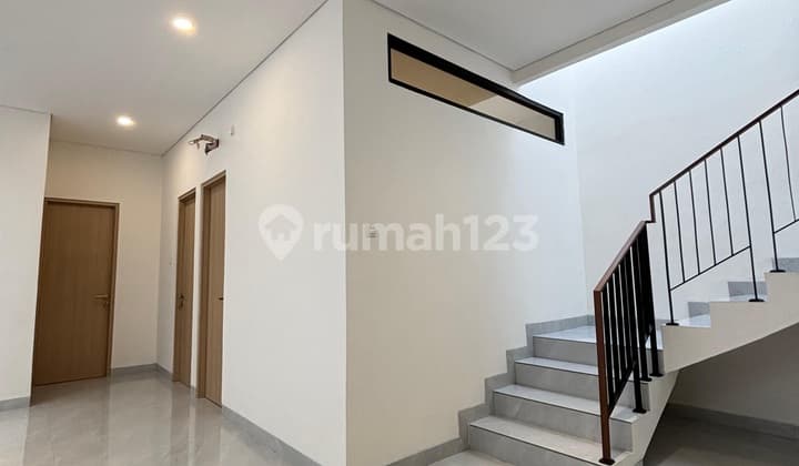 Rumah Dijual Kelapa Gading, Luas 160 Meter, Kode :21297 Bn/Wb