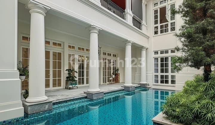 Luxury Homes Complex for Ambassadors and Executives in the Business Center