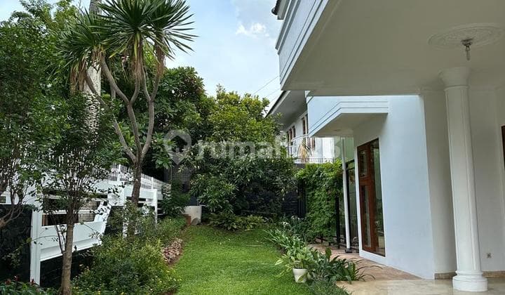 Comfortable House in Elite Permata Hijau Complex Near Senayan