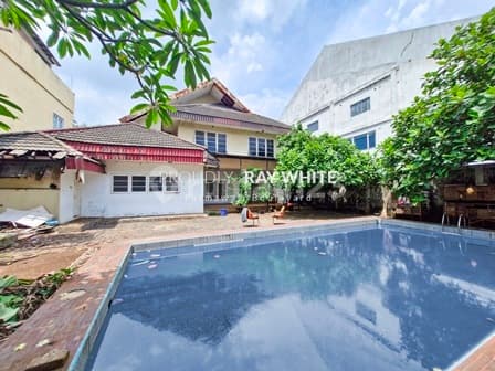 House count land area commercial Kemang Timur Raya, South Jakarta