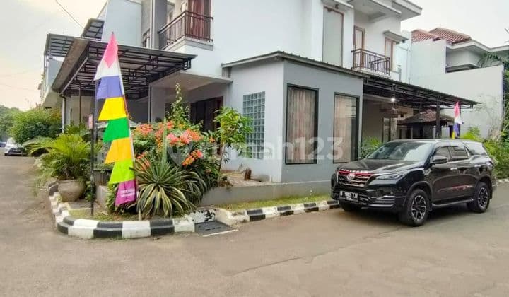 Rumah 2 lantai bagus di Cluster Premium Jatimakmur