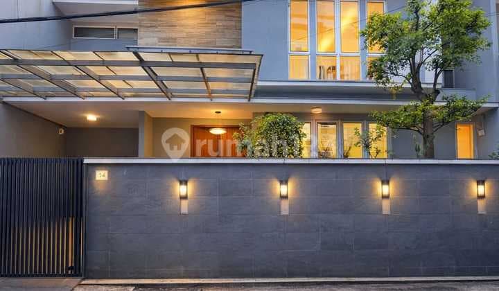 Bisa KPR, Rumah, 2 Lantai, SHM, Siap Huni