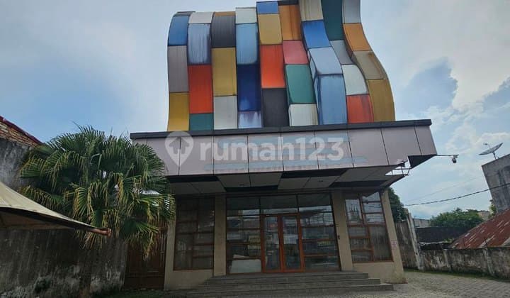 Dijual Gedung Luas Bisa Dibuat Perkantoran Medan Binjai