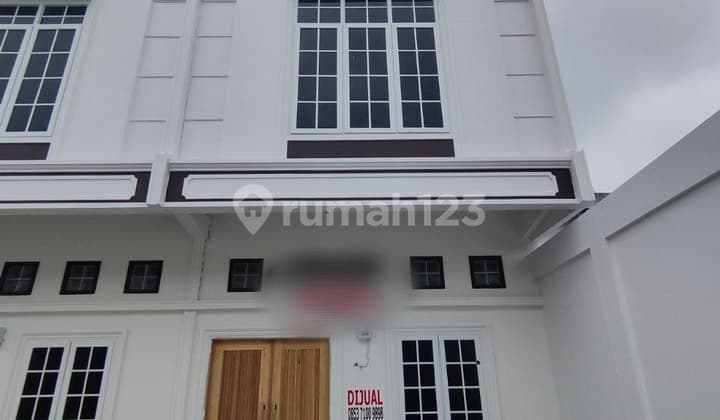 Rumah Sudut Murah Dijual Komplek Alexandria Jalan Durung