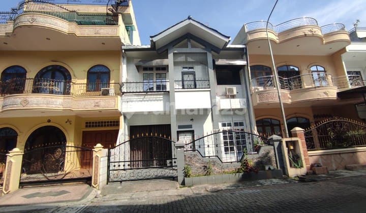 Dijual Rumah Murah Mewah Komplek Green Garden