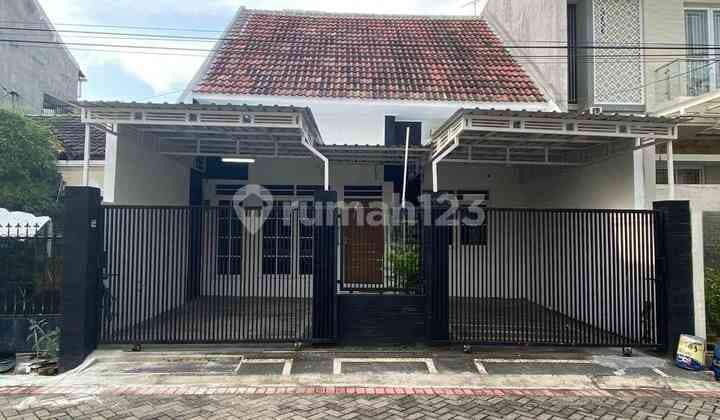 Rumah Minimalis Manyar Jaya Surabaya Timur