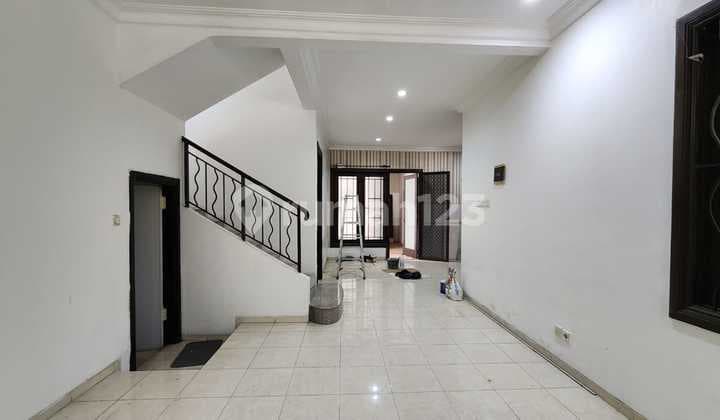Rumah Minimalis Wisata Bukit Mas Royal Palais (Dna)