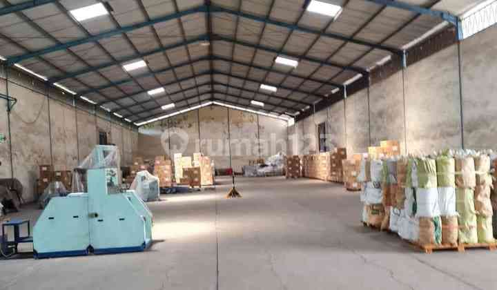 Gudang Siap Pakai Strategis di Raya Bypas Krian