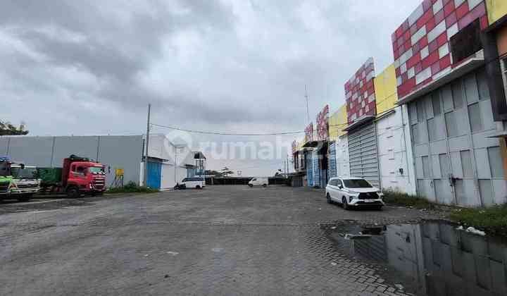Gudang Siap Pakai di Balongbendo Sidoarjo