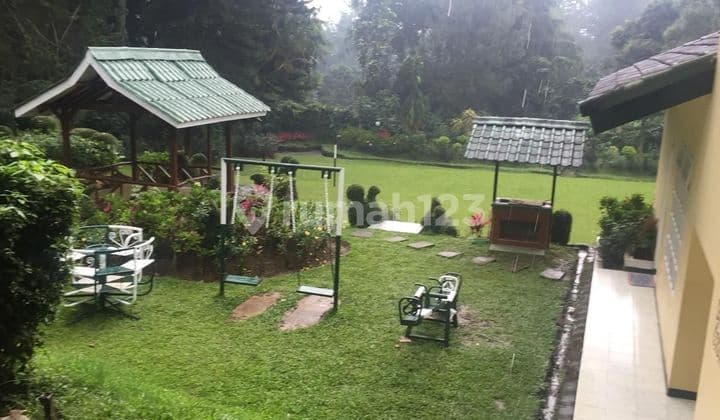 Villa di Cisarua ada kolam renang, 10 Menit ke Taman Safari