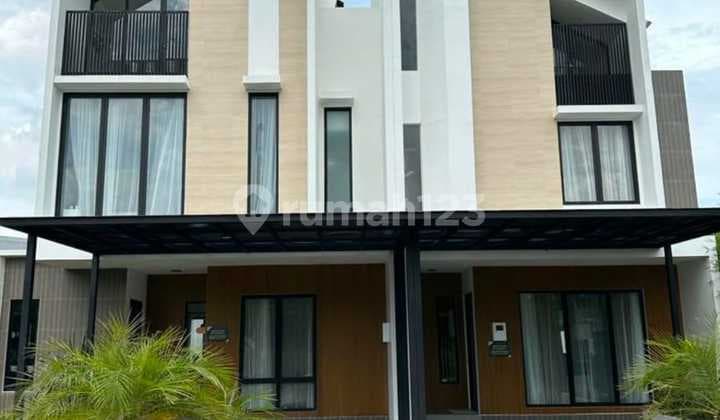 Brand New House in Jakarta Garden City