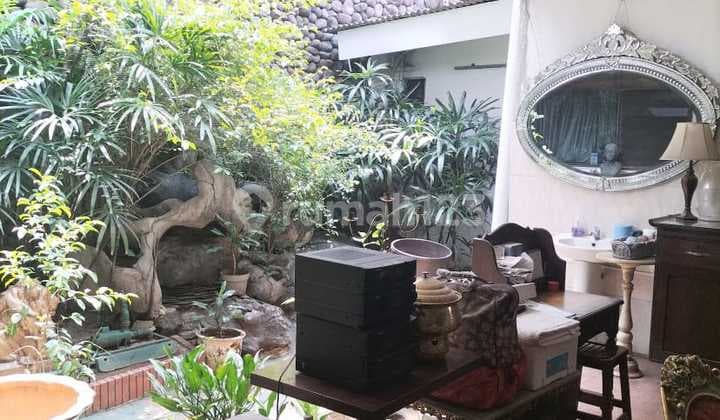 House in Menteng, Central Jakarta