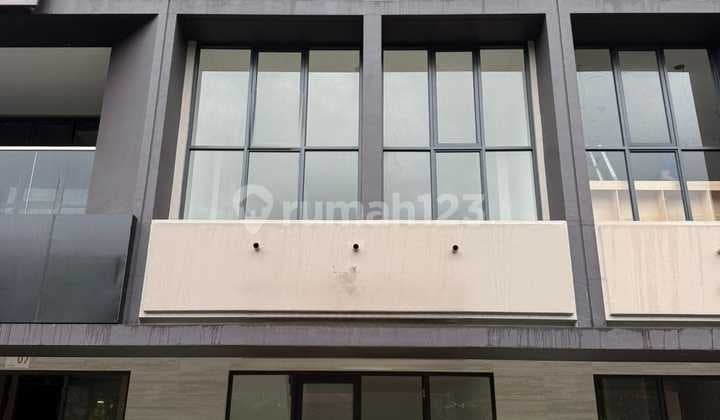 Ruko Enchante 3 Lantai di BSD City Tangerang