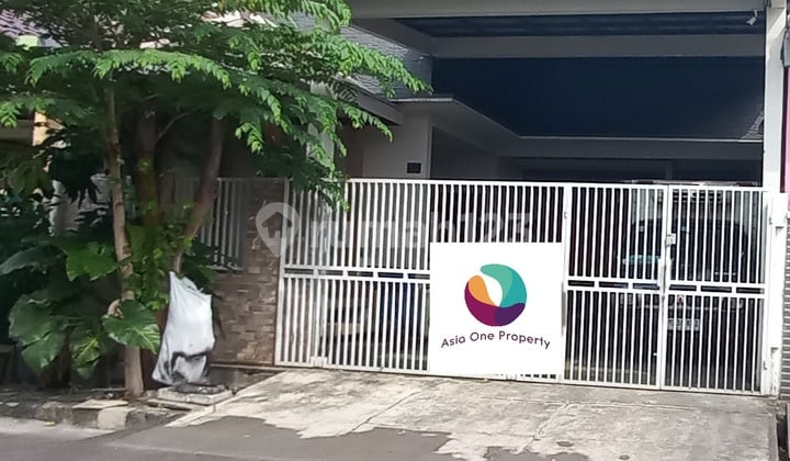 Jual Rumah 2 Lantai Di Duta Harapan Siap Huni Bebas Banjir