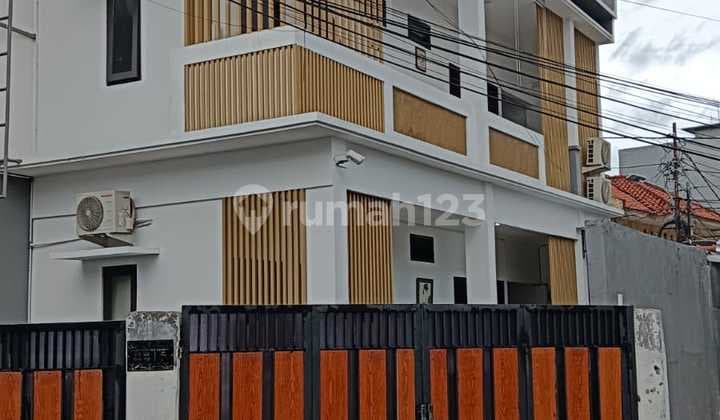 Rumah Kost 2Lantai 4 Kamar Full Sewa Furnished di Tambak Pegangsaan Jakarta Pusat