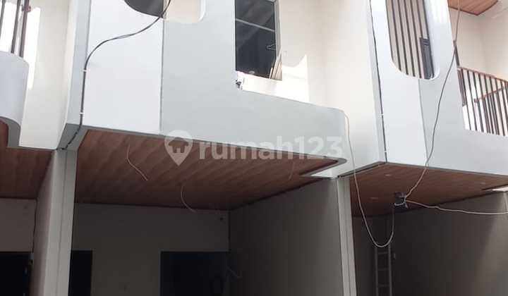 New 3-Storey Flood-Free House in Utan Kayu Utara Cluster, Matraman, East Jakarta