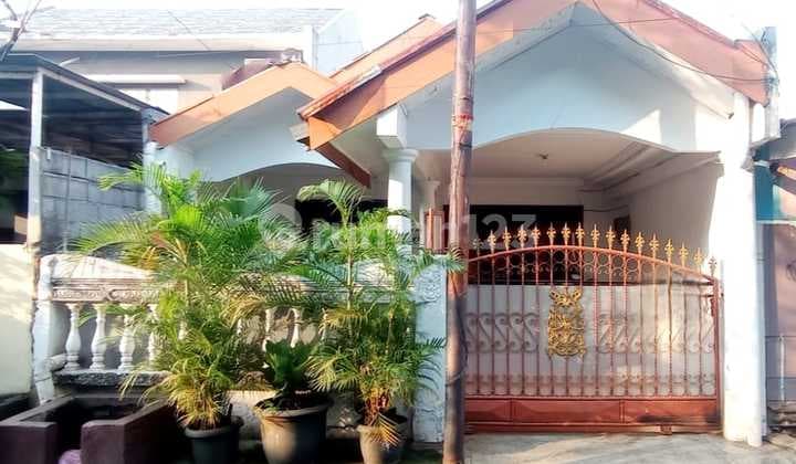 Rumah 1,5 Lantai Murah Bagus Untuk Kost di Pal Batu Tebet Jakarta Sel