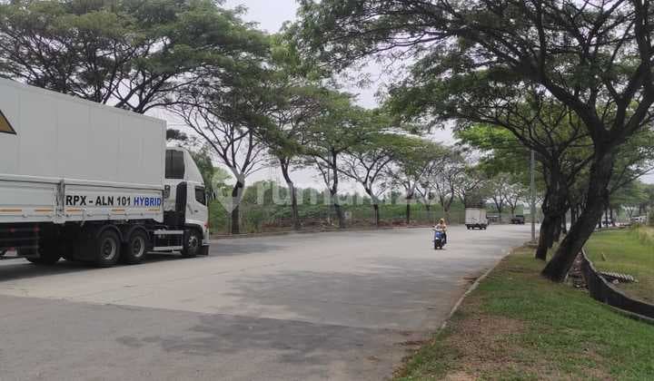 Tanah Kav 1,2 Ha Murah di Kawasan Industri Delta Silikon Cikarang