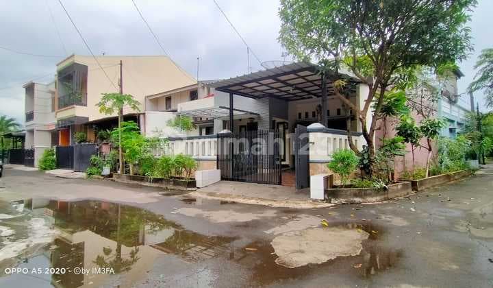 Nice, Cheap, Spacious House in Vila Nusa Indah 3 Gunung Putri Bogor, Flood-Free