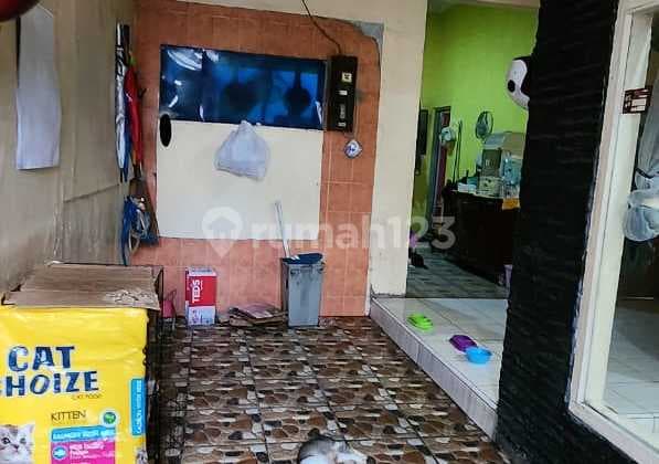 Rumah 1,5 Lantai Bagus Murah Cocok untuk Kost di Pisangan Lama 3 Jakarta Timur