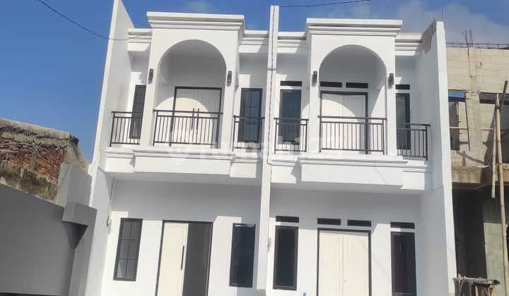 Rumah Baru 2 Lantai Murah Ready Stok di Setia Jatiwaringin Pondokgede