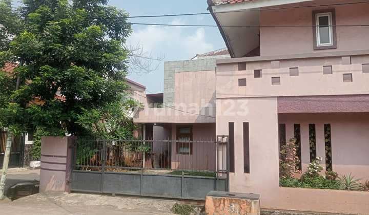 Rumah 2 Lantai Bagus Luas Bebas Banjir Termurah di Jatibening Pondokgede