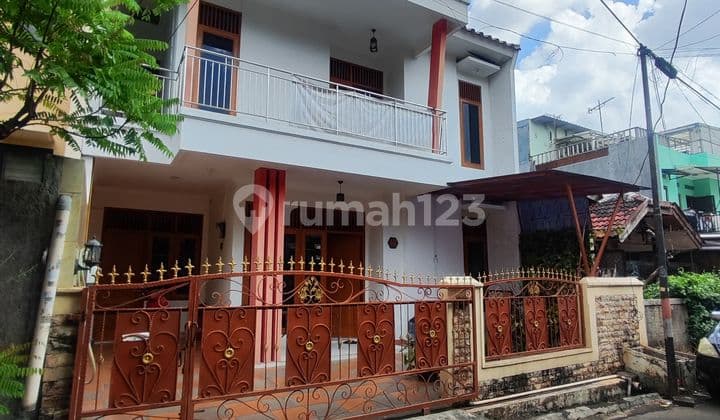 Rumah Bagus 2Lantai Bebas Banjir di Bumi Malaka Asri Duren Sawit Jakarta Tim