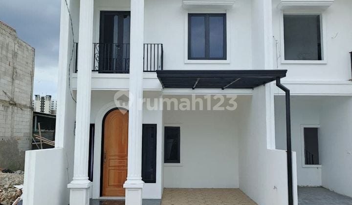 Rumah 2 Lantai Baru Modern Milenial di Pondok Bambu Jakarta timur