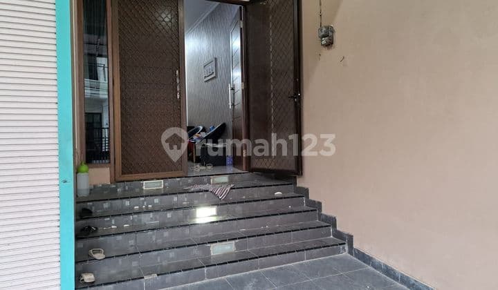 Flash Sale! Cheap and Ready to Move In! House in Sunter!