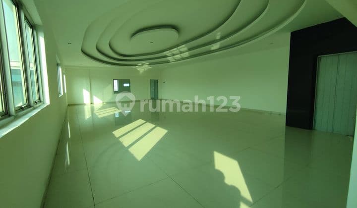 Corner Shop House 5 Floors, Strategic Location, Affordable Ready to Use