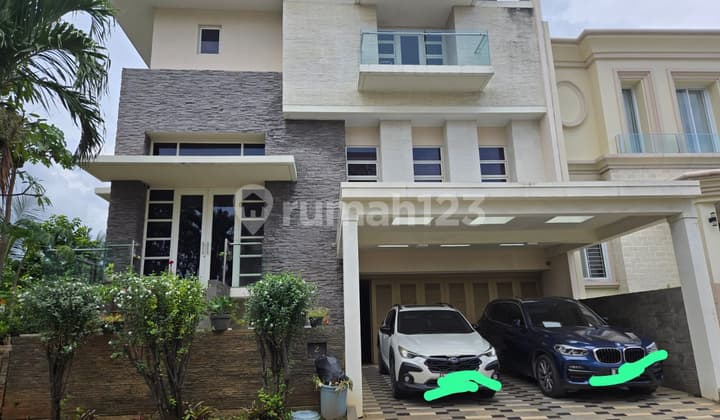 For Sale Johar Golf PIK House Size 17X23m 3.5Floors 6+1BR Corner Position Cheapest Price