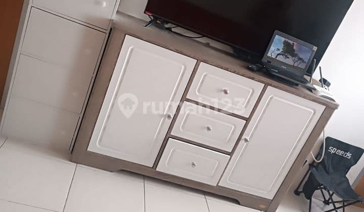 Dijual Cepat Apartemen Puncak Permai 2 Br Kosongan Tower C View City (Bonus Ac + Lemari Pakaian)