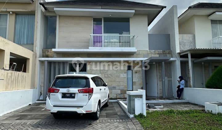 Disewakan Rumah Royal Residence Greenwich Blok B Kosongan