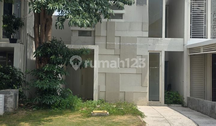 For Rent: Pakuwon City Long Beach House, strategic location.