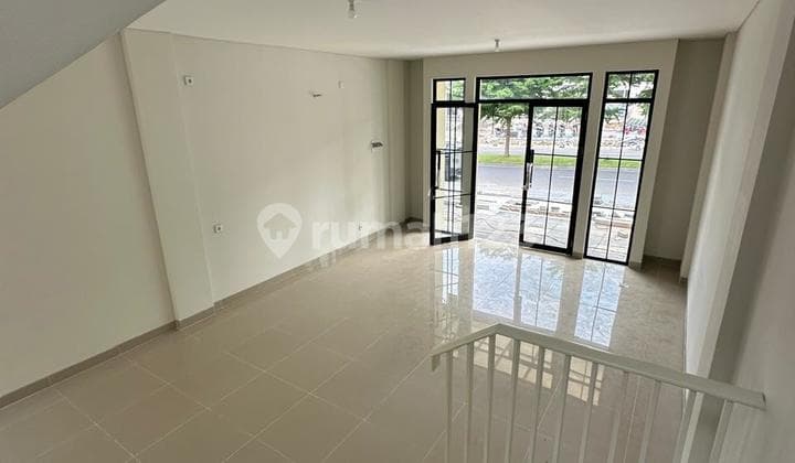 Disewakan Ruko 2 Lantai di Wisata Bukit Mas London, Siap Huni